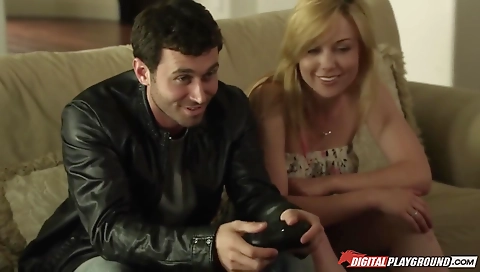 Married gets her ass fucked hard