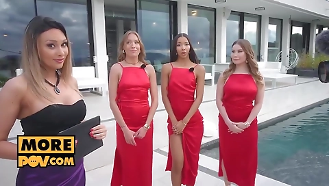 Milf & huge ass hootos