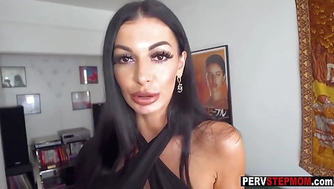 Mas shelley's husbandiact gossipor tanningie