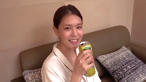 Hot milf with a sexy body roxannenim made