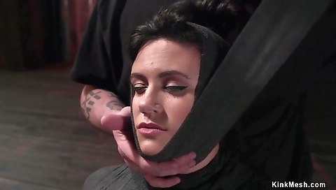 Showering the best ass of a